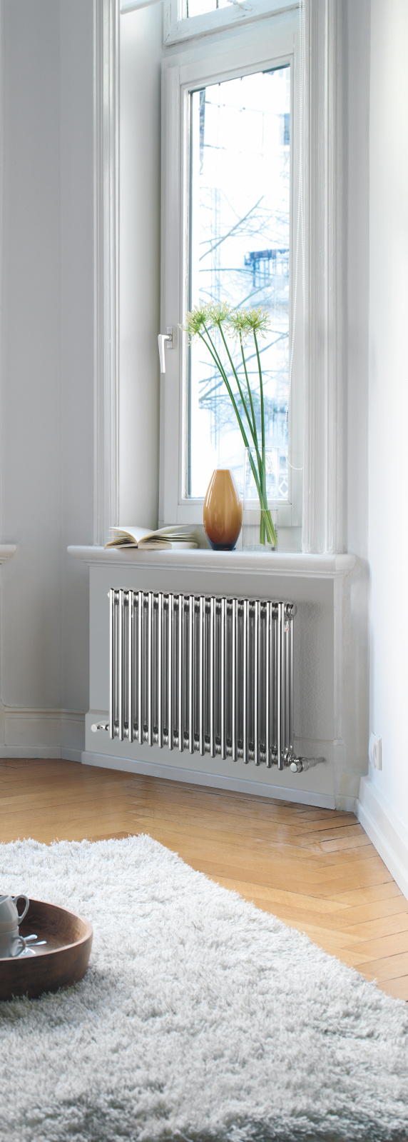 Rendering Zehnder Charleston Decorative radiator Front view