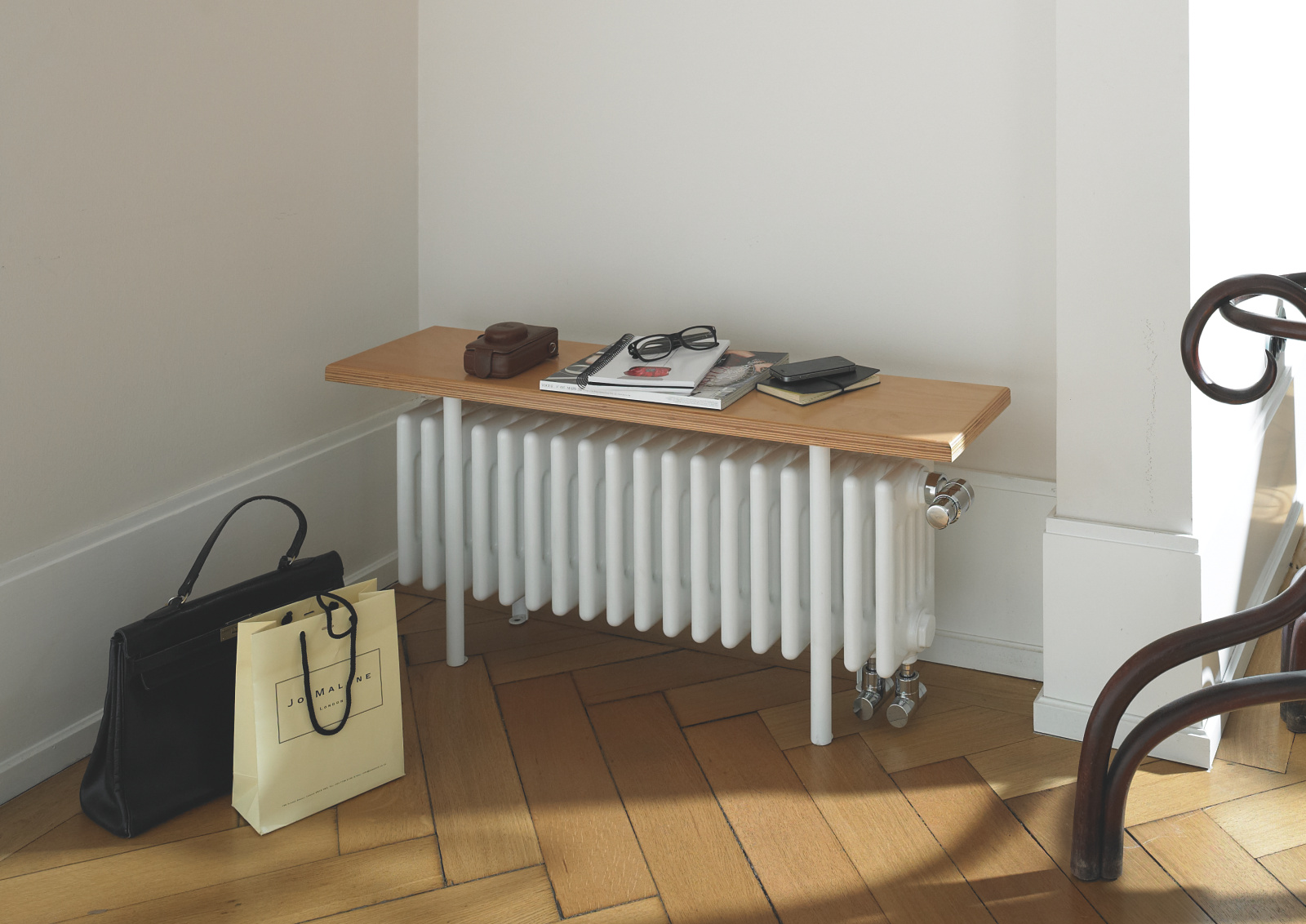 Zehnder_RAD_Charleston-Relax-HY_print+web Rendering Zehnder Charleston Relax Decorative radiator Front view