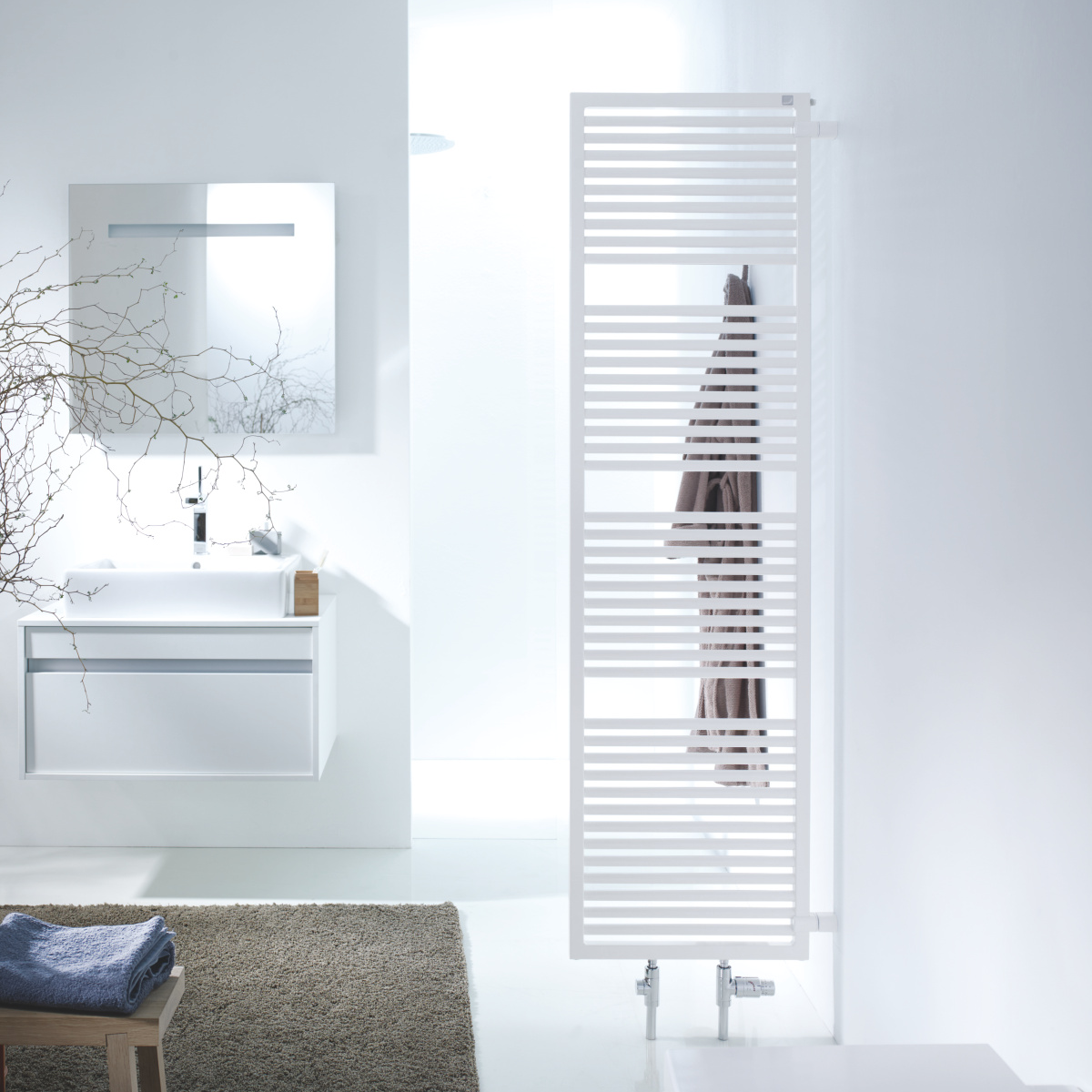 Rendering Zehnder Universal Decorative radiator Front view