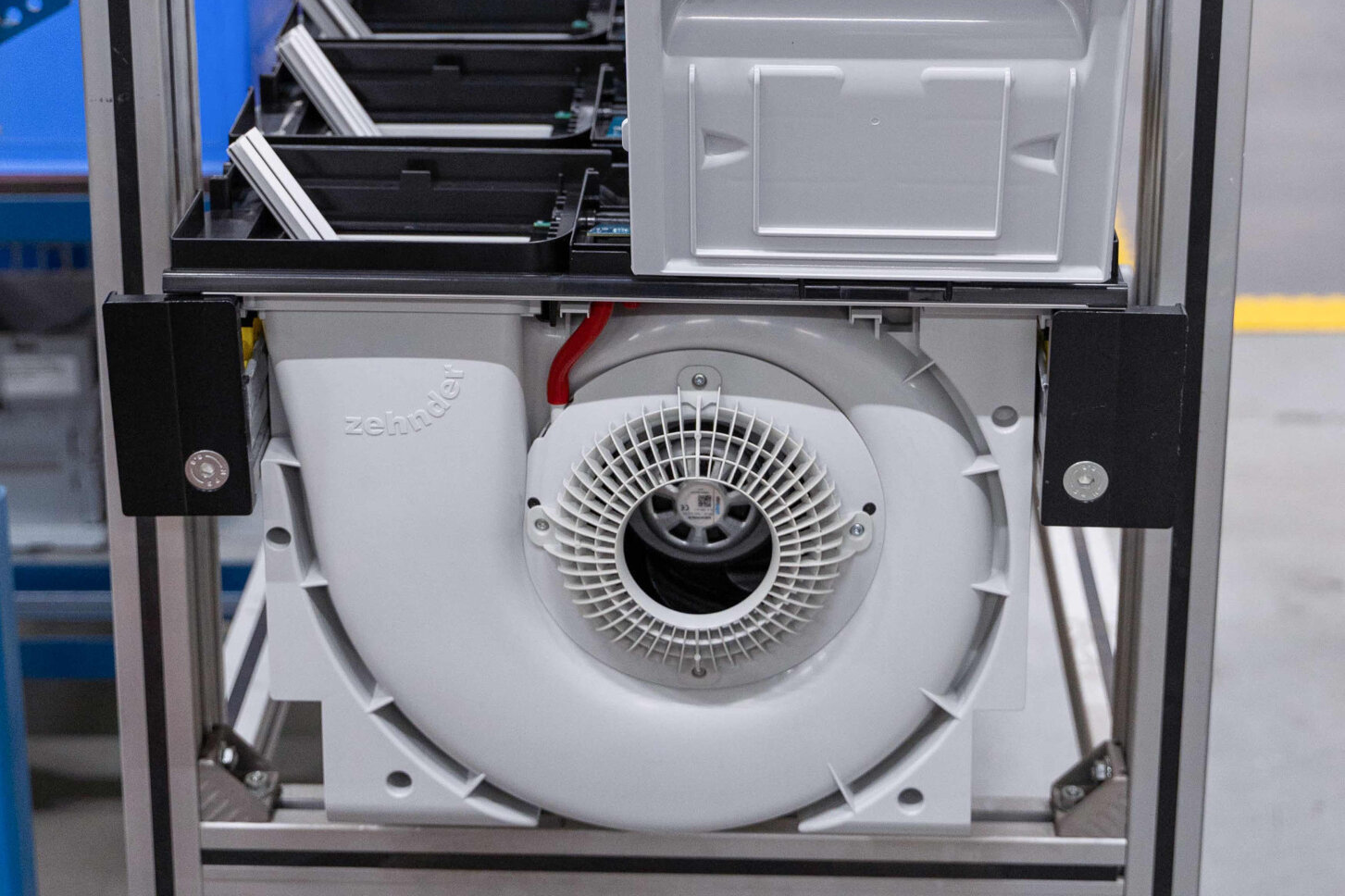 Zehnder-Nachhaltigkeit-Wiederaufbereitung-Luefter-Komponenten