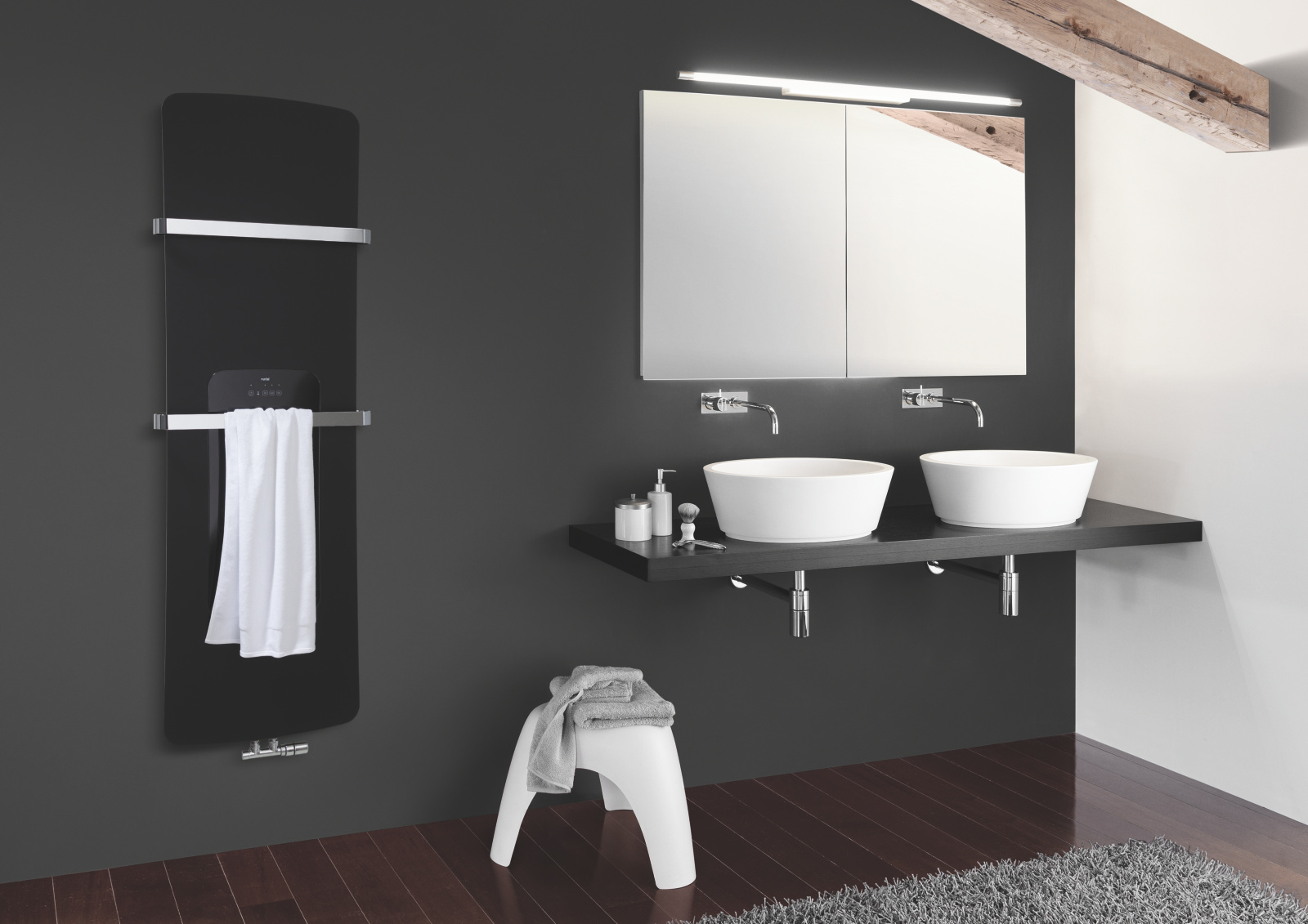 Rendering Zehnder Folio Decorative radiator Front view