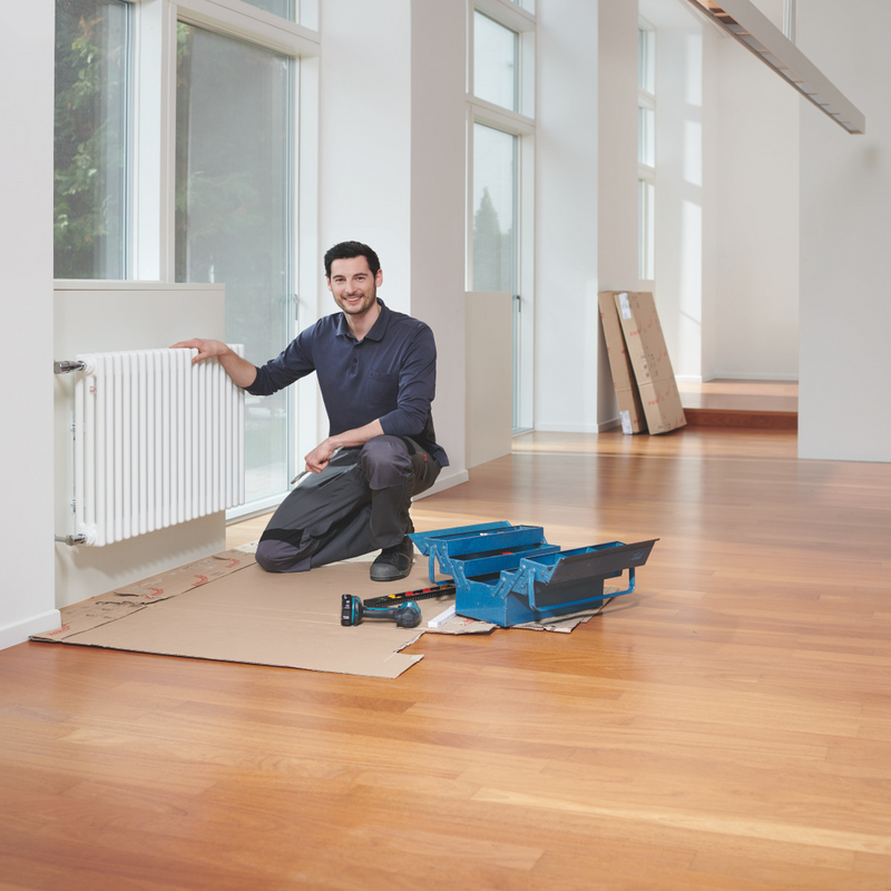 Zehnder-RAD-V0119-Create-charleston_handwerker_sitzend_17_quer Rendering Zehnder Charleston Decorative radiator Side view