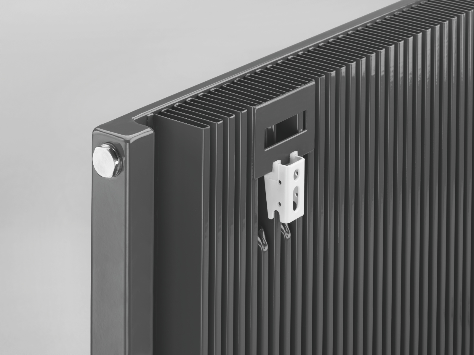 Zehnder_RAD_Accessory_Radiapanel_Model HL Focus Zehnder Radiapanel Decorative radiator Rear view