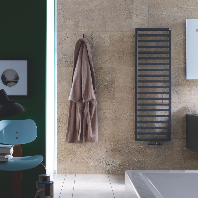 Rendering Zehnder Quaro Decorative radiator Angled view