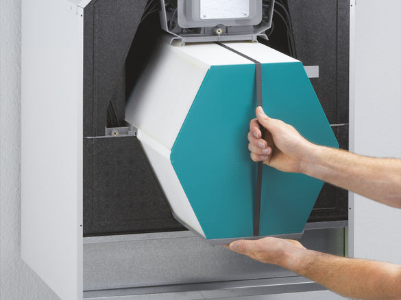 Focus Zehnder ComfoAir 350 Comfortable indoor ventilation Front view