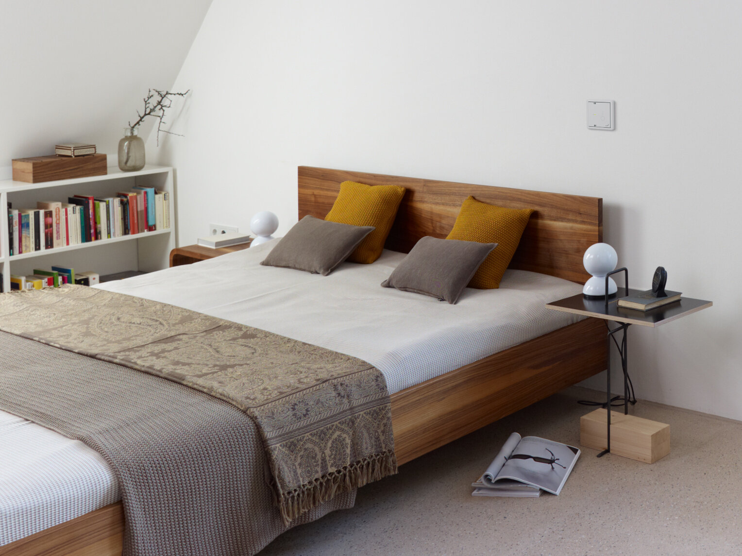 Zehnder_CSY_CO2-sensor-C67_bedroom Rendering Comfortable indoor ventilation