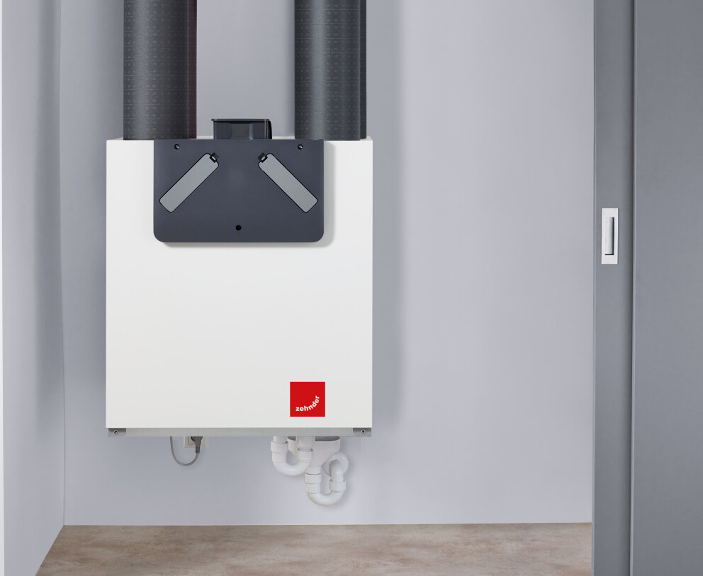 Cut-Out Zehnder ComfoAir E200 Comfortable indoor ventilation Front view