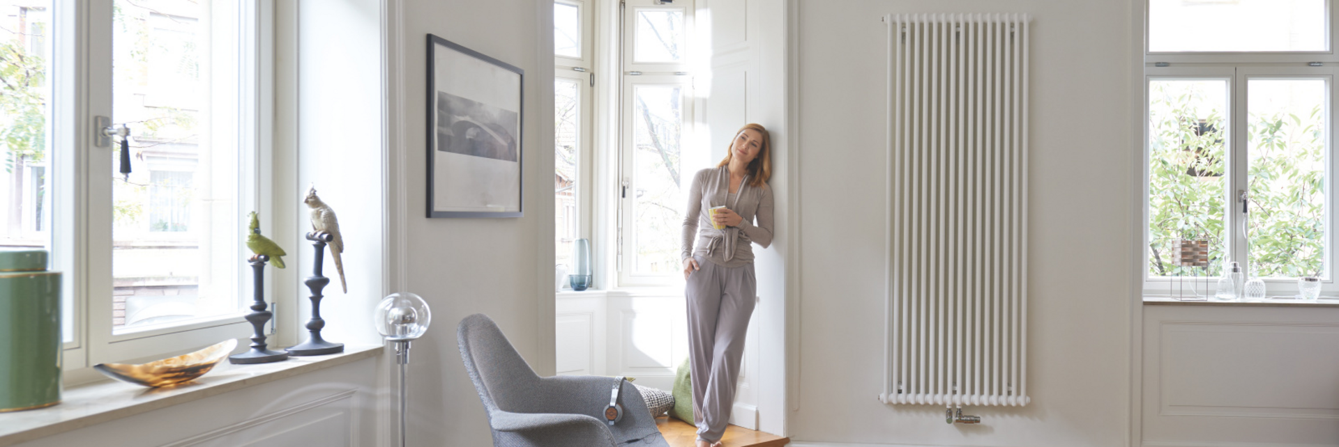 Rendering Zehnder Charleston Decorative radiator Front view