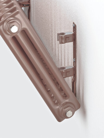 Zehnder-RAD-Charleston-Cutout-EasyFix-terracota Cut-Out Zehnder Charleston Decorative radiator Angled view