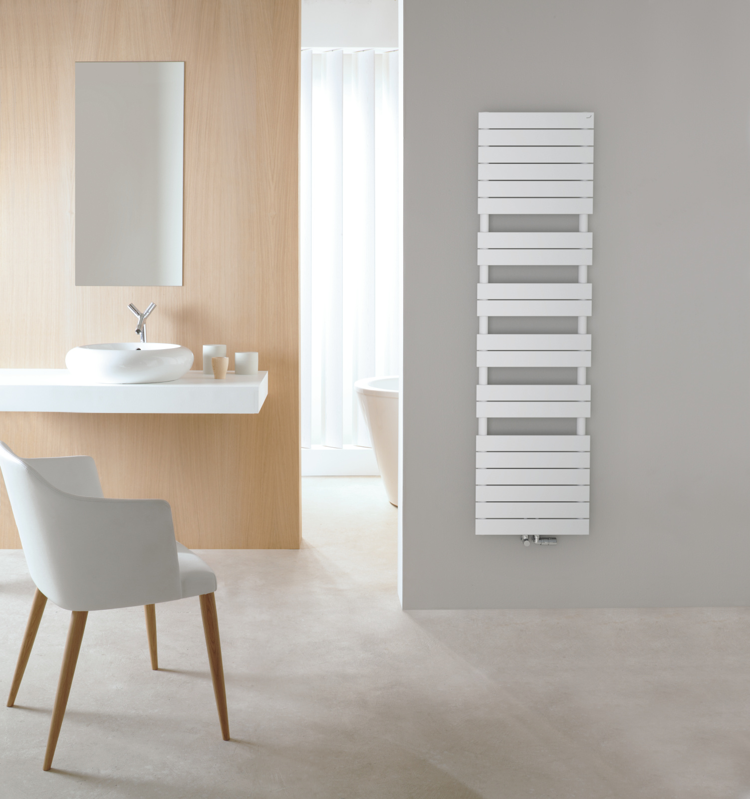 Rendering Zehnder Roda Spa Decorative radiator Front view