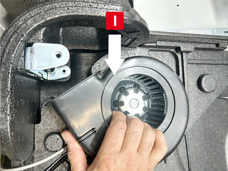 Zehnder_CSY_EVO_FANS_Maintenance_PIC-13-Step-18