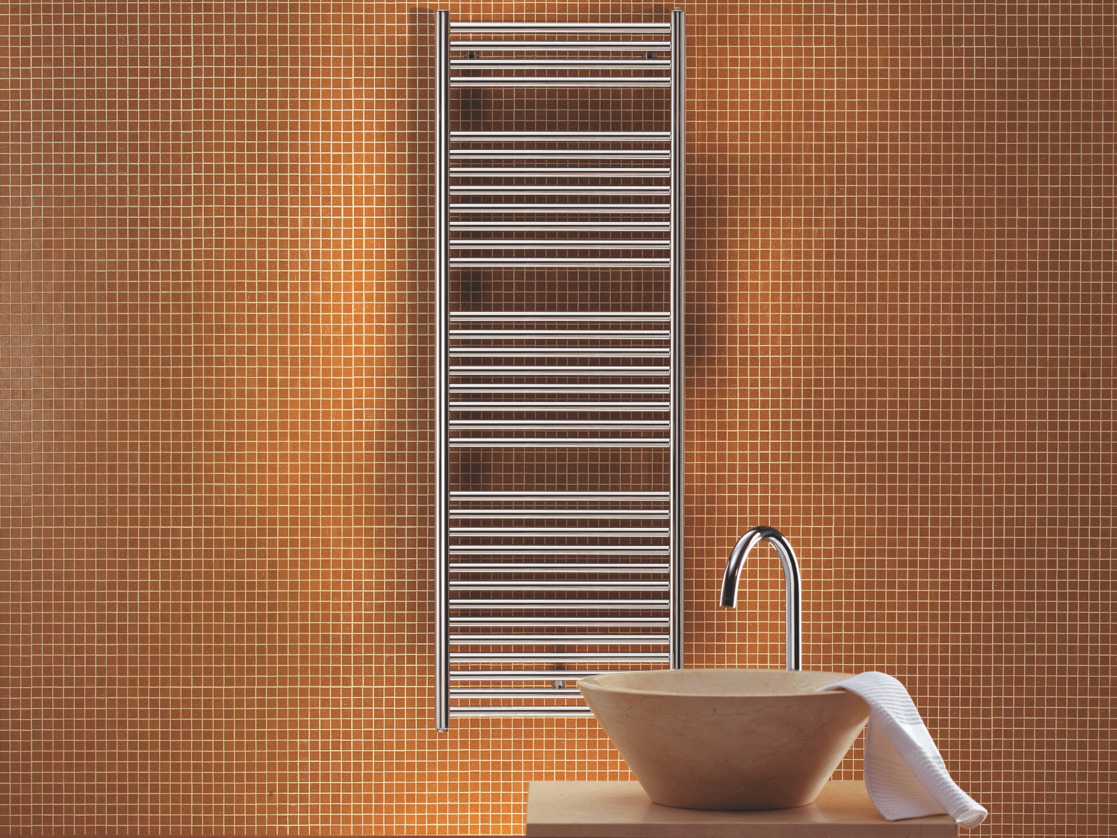 Zehnder_RAD_Toga-EL_TG_bathroom_print+web Rendering Zehnder Toga Decorative radiator