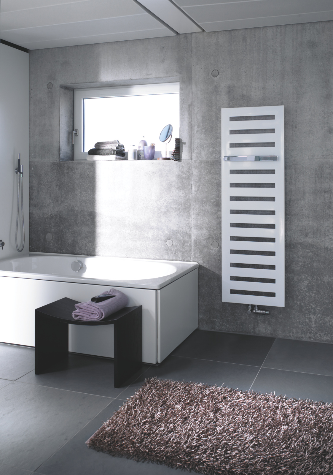 Rendering Zehnder Metropolitan Bar Decorative radiator Front view